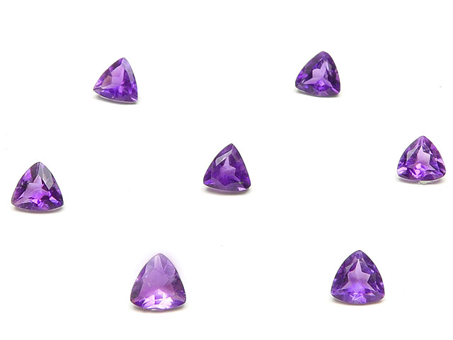 アフリカ産 アメジスト トリリアントファセットカット ルース 4mm【20コ販売】▽ アメシスト 紫水晶 Amethyst 2月の誕生石 裸石 粒売り 天然石 ビーズ パワーストーン パーツ アクセサリー 素材 材料