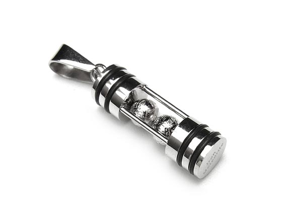 ムオニナルスタ隕石 メテオライト ペンダントトップ No.69【1コ販売】▽ 鉄隕石 隕鉄 天然隕石 Meteorite ペンダント シルバー 天然石 ビーズ ...