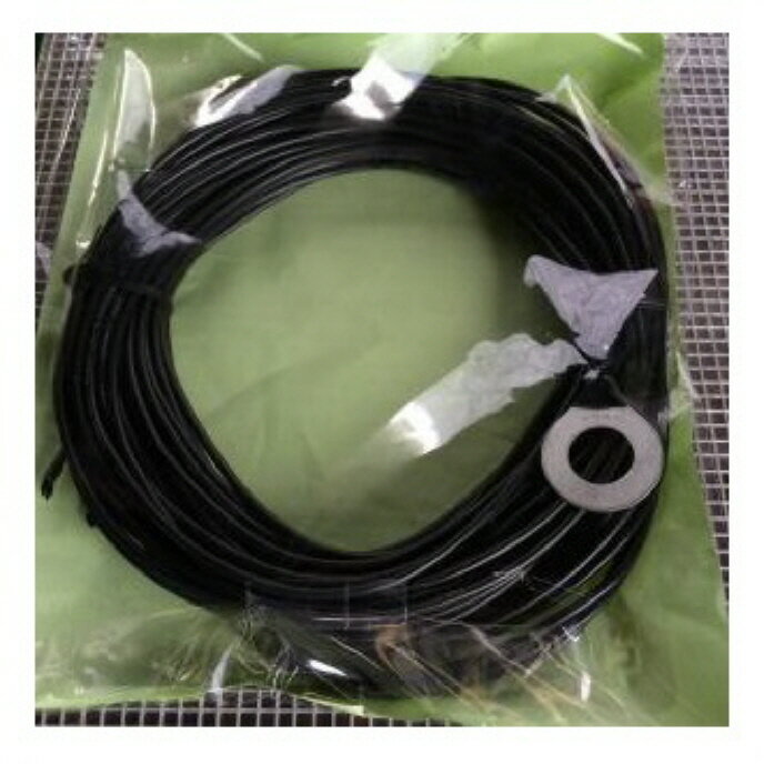 TRS3＋ラジアル5m×5本セット■TRS3＋OHMCGW55A■カメラネジを使って三脚に固定するTRS3とラジアルケーブルのセットです。5m×5本で強力なアース効果を発揮！