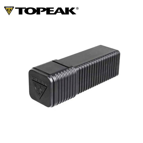 キュビキュビ 6000mAh パワーパック 共通スペック ・アルミ合金 鍛造 / 射出成形ポリマー ・リチウムイオン 充電式電池 (6000mAh) (メモリー効果を気にせず継ぎ足し充電可能) ・AC アダプター : ＜入力＞ マイクロ USB ポート / DC 5V 最大 1A ＜出力＞ USB ポート / DC 5V 1A ＜充電時間＞ 4〜6時間 ・電力インジケータ付 ・オートオフ 機能搭載 ・マイクロ USB ケーブル 付属 ・L113 x W38 x H38mm ・139g ■商品のデザイン、仕様、外観、は予告なく変更する場合がありますのでご了承ください。キュビキュビ 6000mAh パワーパック 共通スペック ・アルミ合金 鍛造 / 射出成形ポリマー ・リチウムイオン 充電式電池 (6000mAh) (メモリー効果を気にせず継ぎ足し充電可能) ・AC アダプター : ＜入力＞ マイクロ USB ポート / DC 5V 最大 1A ＜出力＞ USB ポート / DC 5V 1A ＜充電時間＞ 4〜6時間 ・電力インジケータ付 ・オートオフ 機能搭載 ・マイクロ USB ケーブル 付属 ・L113 x W38 x H38mm ・139g