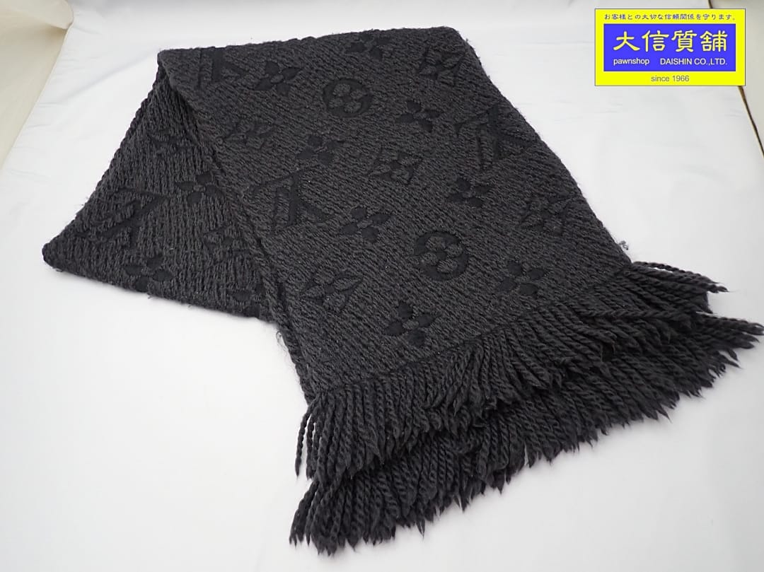 Rakuten - LOUIS VUITTON ルイ ヴィトン エシャルプ ロゴマニア ウールマフラー シルク混 M72431 ブラック系 中古B【中古】【大信質舗】【質屋出店】管理番号：A-9153