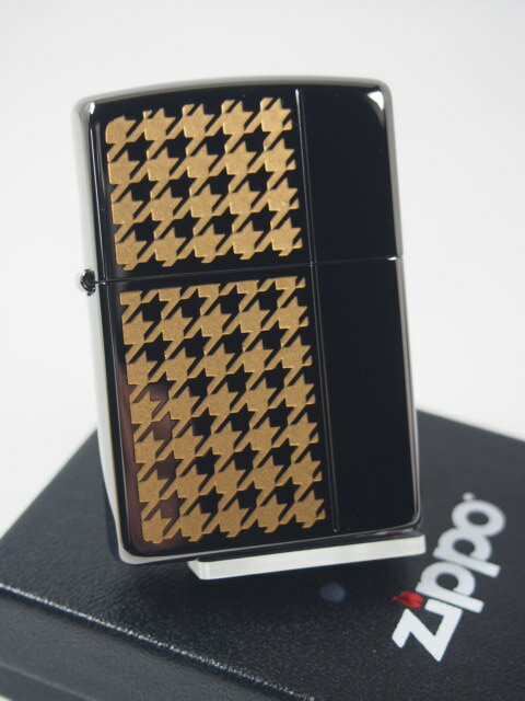 ジッポーライター: Zippo ハウンド トゥース 千鳥格子 彫刻色入れ(両面)金&黒 A-GD 《ブラックニッケル》 BN 格子 チェック ☆オシャレ!!☆ ...
