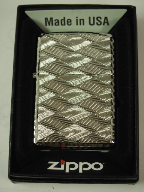 ジッポーライター： 絶版 Zippo ワイヤー デザイン //Wire Design// プラチナ エッチング 彫刻 200 【両面加工】 エッジリューター 2PT-RHO 格子 和柄 波 ウェーブ ★綺麗!!★ 【あす楽対応】 【楽ギフ_包装】 母の日 父の日 ジッポ 【ジッポー】 【ライター】 【ダルマヤ】