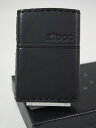 ジッポーライター: Zippo 革巻き 【 ロゴ 】 ブラック 黒 無地 《レギュラー》 ☆プレーン☆ B-5 ◆お洒落!!◆ 【楽ギフ_包装】 【母の日】 【...