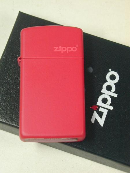 スリムＺｉｐｐｏ ジッポーライター： Zippo レッドマット 【無地】 スリム #1633ZL 『ロゴあり』 赤色 レッド マット ☆カワイイ!!☆ 【あす楽対応】 【楽ギフ_包装】 【YDKG-tk】 【ジッポ】 【ジッポー】 【ライター】 【ダルマヤ】 【人気商品】