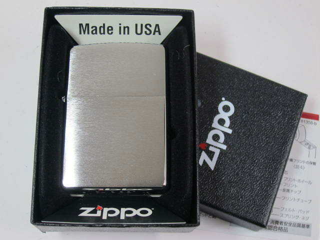 ジッポーライター： Zippo #200 ブラッシュ クローム プレーン 【無地】 サテーナ //レギュラー// 銀（シルバー）色 ヘアーライン ★プレーン★ 【YDKG-tk】 【あす楽対応】 【楽ギフ_包装】 【ジッポ】 【ジッポー】 【ライター】 【ダルマヤ】 【人気商品】 auc-darumaya-10024128 Zippo Shop DARUMAYA:ダルマヤ サンプル画像3