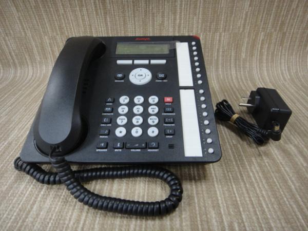 【中古】（非常に良い）AX-IRMBTEL(1)(W) NTT AX ISDN主装置内蔵電話機 [オフィス用品] ビジネスフォン [オフィス用品] [オフィス用品] [オフィス用品]