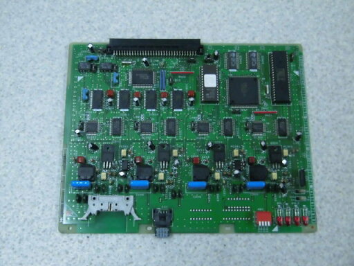 【中古】KC090A-4CDLC沖/OKI IP stage MX4CS接続装置ユニット【ビジネスホン 業務用】 【中古】KC090A-4CDLC沖/OKI IP stage MX4CS接続装置ユニット【ビジネスホン 業務用】