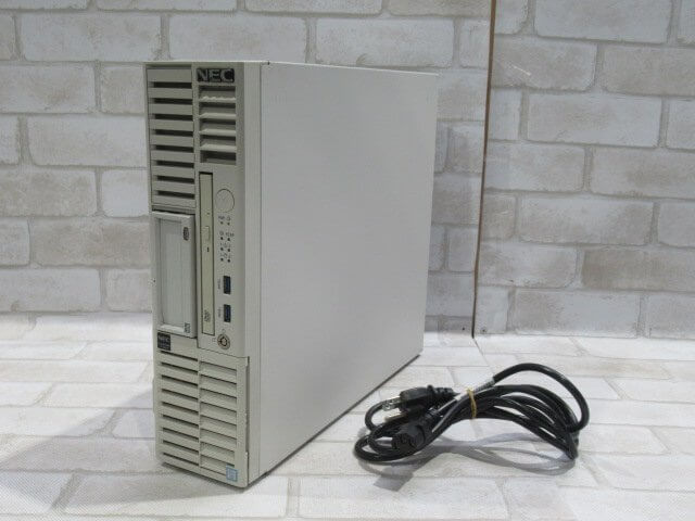 【中古】【OS無】【鍵無】 Express5800 T110h-S NEC サーバー【 Xeon E3-1260L v5 2.9GHz / 16.0GB / 300GB SAS 2.5インチ×4 】 【ビジネスホン 業務用 電話機 本体】
ITEMPRICE