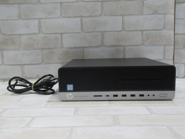 【中古】 HP EliteDesk 800 G4 SFF 【 Win11 Pro / Core i7-8700 / 32.0GB / HDD:1TB+SSD:512GB / Radeon R7 430 】 本体・電源コードの出品となります。 キーボード・マウス・モニターなどは付いていません。 OS再インストール済みです。 Office等のソフト、マイクロソフトアカウント、プロダクトキー等は付属しておりません。 ※外装にキズや落ちない汚れ等あります。 仕様 メーカー / 型番：HP / EliteDesk 800 G4 SFF O S：Windows 11 Pro 64bit CPU：Intel(R)Core(TM) i7-8700 CPU @ 3.20GHz 3.19GHz HDD：1TB + SSD：512GB メモリ：32.0GB 光学ドライブ：DVDマルチドライブ グラフィックカード：AMD Radeon R7 430