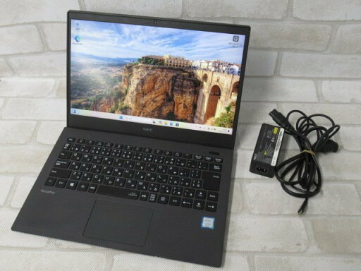 【中古】 NEC VersaPro VKT16G-5 【 Win11 Pro / i5-8265U / 8.00GB / SSD:256GB 】 【ビジネスホン 業務用 電話機 本体】 【中古】 NEC VersaPro VKT16G-5 【 Win11 Pro / i5-8265U / 8.00GB / SSD:256GB 】 【ビジネスホン 業務用 電話機 本体】