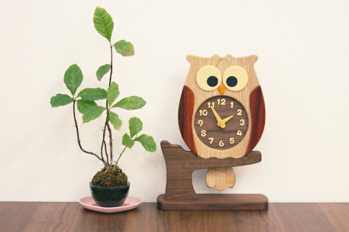 工房 ペッカー 木製 置き時計 F60-A MK-1 振り子 旭川クラフト レトロ アナログ ウッド プレゼント ギフト 誕生日 かわいい オシャレ フクロウ ...