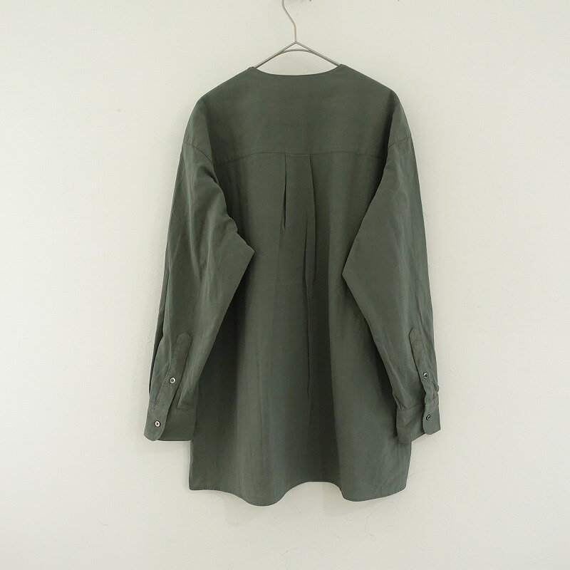 ピンタック七分袖プリントチュニックプルオーバー