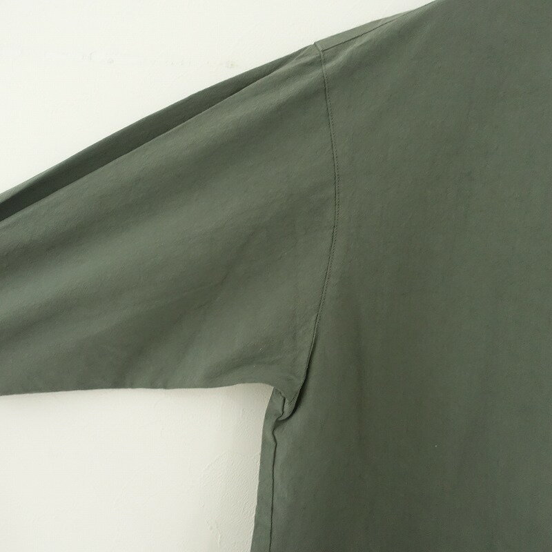 ピンタック七分袖プリントチュニックプルオーバー