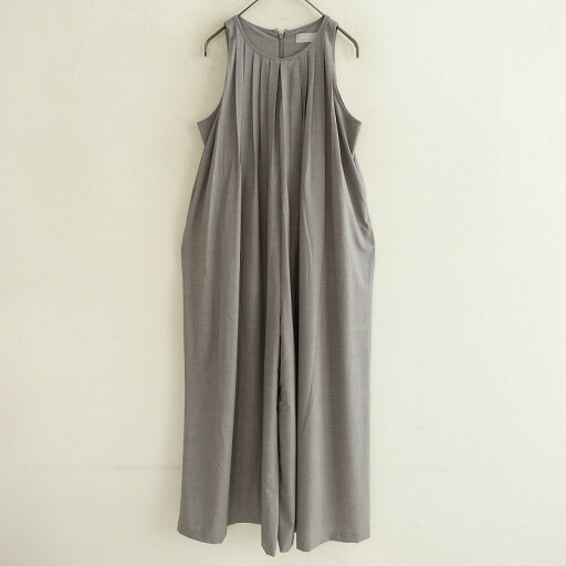 【美品/定価2.4万】オードリーアンドジョンワッド Audrey and John Wad トロストレッチタックネックワイドサロペット M 【中古】【71F52】 【美品/定価2.4万】オードリーアンドジョンワッド Audrey and John Wad トロストレッチタックネックワイドサロペット M 【中古】【71F52】