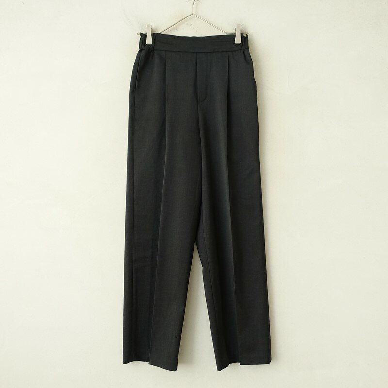 Rakuten - 【定価1.7万】シップス Ships センタープレスストレッチタックパンツ 36 【中古】【70A62】