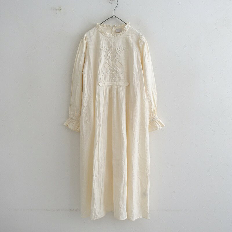 Rakuten - 【美品】ツハルバイサマンサモスモス TSUHARU by Samansa Mos2 立体ビーズ刺しゅうワンピース F 【中古】【41E62】
