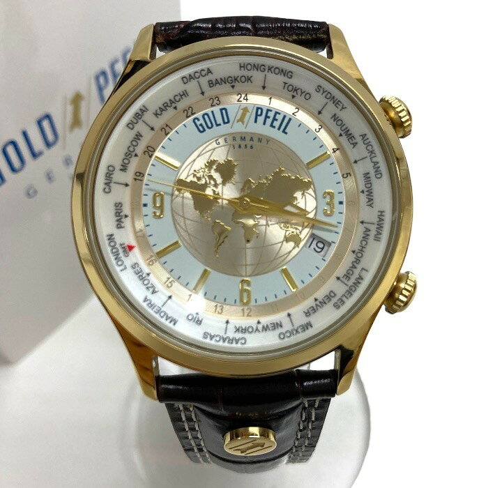 商品名 良品/GOLD PFEIL/ゴールドファイル/G2180/ワールドタイムデイト/メンズ/クォーツ腕時計/ゴールドカラー×白文字盤/FB4647 管理番号 PDKEWLR8LDMA 詳細 ケースサイズ 直径約cm 型番 腕周り 約cm シリアルナンバー 素材 付属品 ムーブメント クォーツ オーバーホール 不明 備考： 参考定価：円 コンディション・サイズなど この商品の参考ランクは　中古A N 使用されていない未使用・新古品になります。 S 数回程度の使用品で、ほとんど使用感を感じない美品です。 SA 使用感があまりなく、全体的に綺麗な状態のお品です。 A 使用感は少しありますが、程度良好のお品です。 AB 多少使用感はありますが、通常の中古品の範囲内です。 B 使用感のあるお品ですが、通常の使用には差し支えありません。 C 少し難ありのお品です。場合によってはお直しが必要です。 ジャンク 難ありのお品です。お直しの必要があります。 【コンディション】 風防は傷なく綺麗な状態です。 ベルト等には多少の使用感が見られます。 全体的には目立ったダメージなく程度良好です。 ケースサイズ ：直径約4センチ 【状態の説明】 取扱い店舗 エコライフ 岡場店 TEL　078-982-8803 特定商取引法・問い合わせ等 会社名 株式会社エコスモ 運営統括責任者 尾山　亮 古物商許可証 大阪府公安委員会　第621130140227号 住所 兵庫県神戸市北区藤原台中町1－4－1 ステップガーデンA棟1階 電話番号 078-982-8803 メールアドレス eco_eco_eco_life@yahoo.co.jp カテゴリ：服飾品, メンズ, メンズ時計