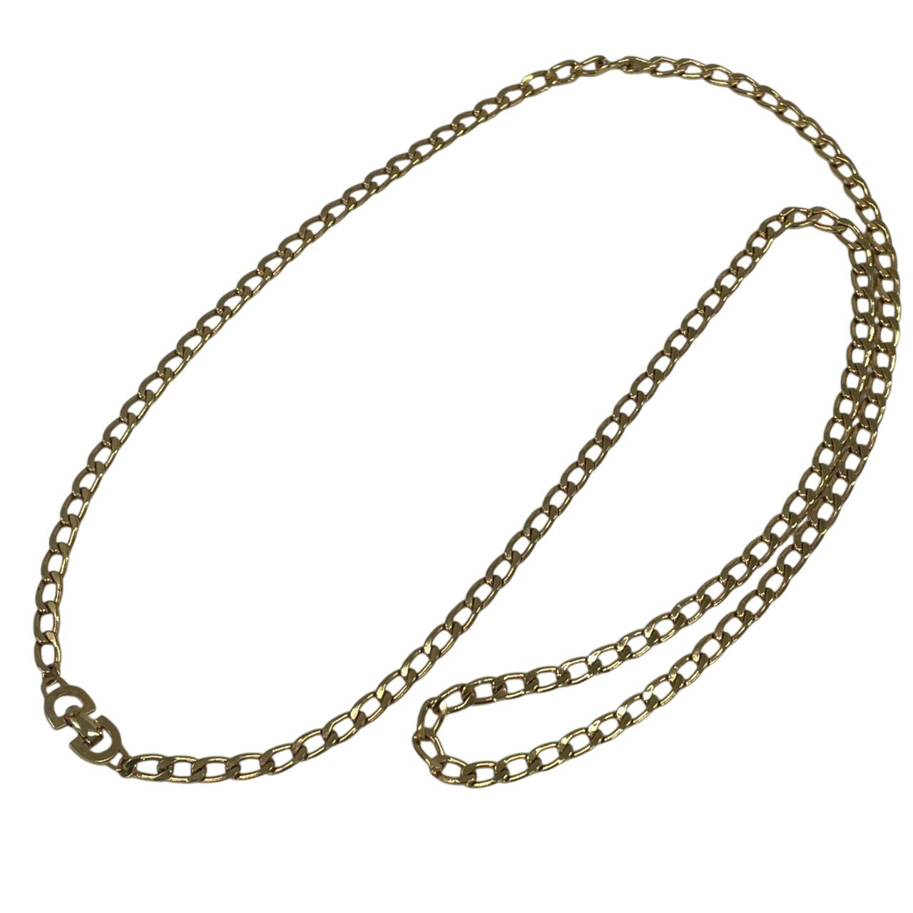 商品名 Christian Dior/ディオール/vintage/CD留め具/チェーン/ロングネックレス/ゴールドカラー/80cm/メンズ/レディース/RS2499 管理番号 PD6XB4Z9M32Y コンディション・サイズなど この商品の参考ランクは　中古AB N 使用されていない未使用・新古品になります。 S 数回程度の使用品で、ほとんど使用感を感じない美品です。 SA 使用感があまりなく、全体的に綺麗な状態のお品です。 A 使用感は少しありますが、程度良好のお品です。 AB 多少使用感はありますが、通常の中古品の範囲内です。 B 使用感のあるお品ですが、通常の使用には差し支えありません。 C 少し難ありのお品です。場合によってはお直しが必要です。 ジャンク 難ありのお品です。お直しの必要があります。 【コンディション】 スレキズ・全体的な使用感はございますが、大きく目立つダメージは無く程度良好な範囲です。 長さ：80cm チェーン幅：0.5cm 取扱い店舗 エコライフ 夙川店 TEL：0798-31-5026 特定商取引法・問い合わせ等 会社名 株式会社エコスモ 運営統括責任者 尾山　亮 古物商許可証 大阪府公安委員会　第621130140227号 住所 兵庫県西宮市羽衣町7-30 夙川グリーンタウン1F 電話番号 0798-31-5026 メールアドレス eco_eco_eco_life@yahoo.co.jp カテゴリ：服飾品, メンズ, メンズアクセサリー