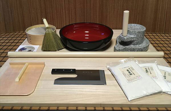 Rakuten - L判フルイ粉ホーキそば粉　茶臼コラボセット cteto50 オフィス木村it21