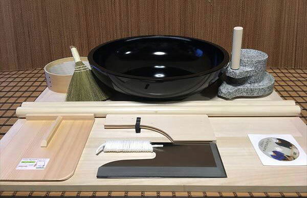 黒54センチこね鉢30センチ包丁L判フルイ粉ホーキ　茶臼コラボセット cteto64 オフィス木村it21