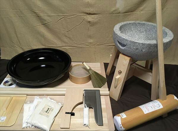 黒54センチこね鉢30センチ包丁L判フルイ粉ホーキそば粉　二升用餅つき道具コラボセット uteto65 オフィス木村it21