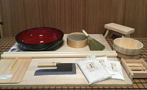 27センチ包丁42センチこね鉢L判フルイ粉ホーキそば粉　木の香お風呂道具コラボセット fteto52 オフィス木村it21