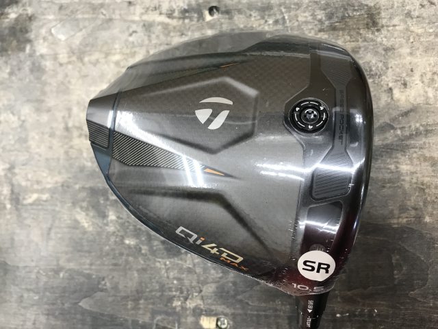 商品詳細 種別 ドライバー モデル Qi4D MAX フレックス SR 本数 1 長さ 45 ライ角 0 キックポイント ヘッド体積 0 メーカー テーラーメイド シャフト REAX MR50 ロフト 10.5 番手 1W クラブ重量 315 バランス D1.5 ヘッド素材 定価 0 傷の程度 ヘッドカバー 【S 】未使用品及び新品 フェース 【S 】未使用品及び新品 ソール 【S 】未使用品及び新品 グリップ 【S 】未使用品及び新品 クラウン 【S 】未使用品及び新品 シャフト状態 【S 】未使用品及び新品 その他コメント ・新品店頭展示品　・ヘッドカバー付