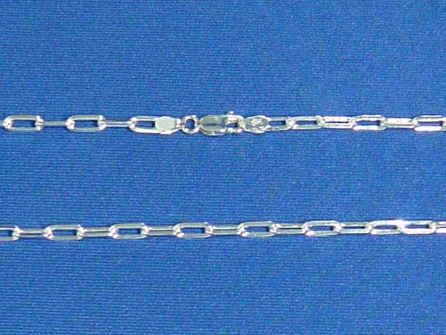 商品名 シルバー925製長あづきチェーン0.8mm径 　 　 商品説明 シルバー925製長あづきチェーン0.8mm径です。お好きなペンダントを付け、自由にコーディネートができます。チェーンの長さは45cm,50cm,60cmと3種類用意して...