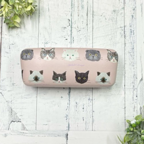 メガネケース ミュウミュウ ピンク ネコ 猫 ねこ くすみカラー くすみ おしゃれ かわいい ハード 眼鏡ケース めがねケース 老眼鏡 サングラス フレンズヒル