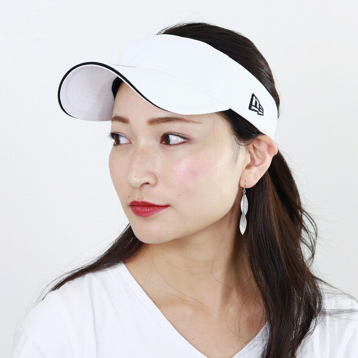 サンバイザー ニューエラ 日よけ オールシーズン 紫外線対策 NEWERA 帽子 レディース フリーサイズ スポーツ newera バイザー メンズ サイズ調整可 UV対策 小物 ユニセックス / 白 ホワイト［ visor ］