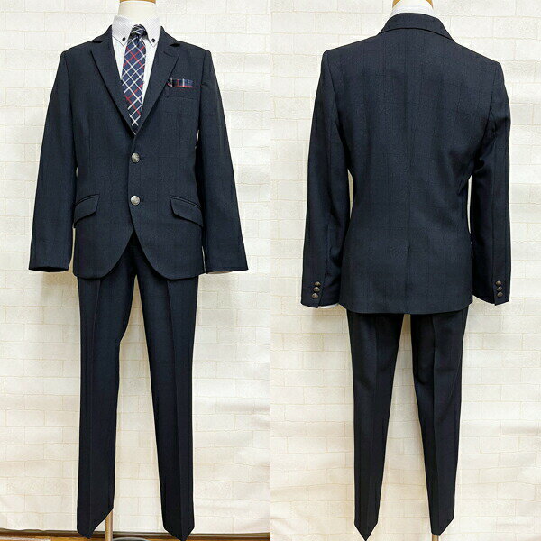 r2021-suit2-9.jpg r2021-suit2-9.jpg