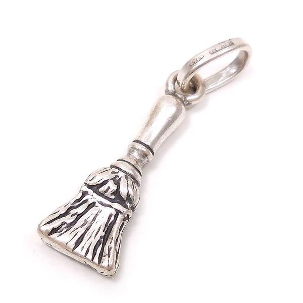 チャーム ペンダントトップ シルバー925 いぶし銀 魔女のほうき イタリア製 GIOVANNI RASPINI ジョバンニ・ラスピーニ インポート レディース...