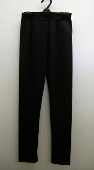 【送料無料、吸汗速乾 スポーツパンツ!】【レディス スポーツ&アウトドア】ストレッチ素材&無地10分丈スポーツレギンス<クロ−M〜L・L〜LL>【ス...