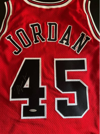 Michael Jordan Autographed 94-95 Champion Pro Cut Red Jersey 45 UDA