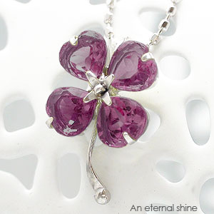 ロードライトガーネット 四葉のクローバー ペンダントトップ 1月誕生石 ホワイトゴールド パワーストーン レディース 品質保証書 女性 レディース ジュエリー ...