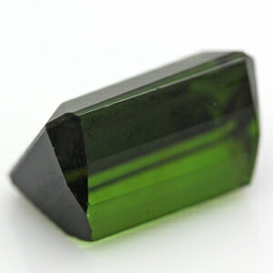 ブラジル産 天然グリーントルマリン 2.78ct ステップカット ルース 【1万円以上 ケース付 ソーティングメモ無料】【あす楽】【sale-a】【mtm】【RCP】