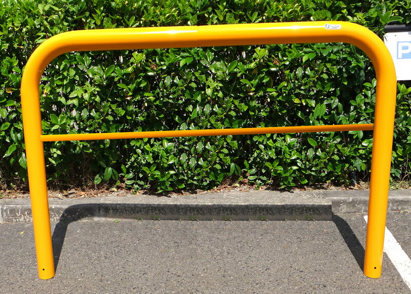 Rakuten - 鉄製車止めゲート横桟付き Φ60.5mm x W1500mm x H650mm 固定式『F6B-15』自宅前・駐車場・歩道で車をガード 格安 DIY 送料無料
