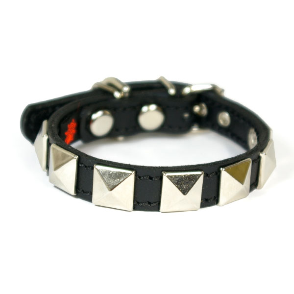 小型犬用スタッズ革首輪；Small Type S1(14mm角鋲）黒