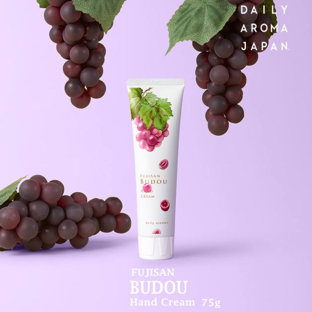 富士山ぶどうハンドクリーム 巨峰の香り 甲州ブドウ 葡萄 グレープ 75g ハンドクリーム デイリーアロマジャパン ハンドケア 手荒れ 香り 乾燥ケア 潤い 保湿 うるおい しっとり ポリフェノール シアバター配合 無添加 日本製 61449