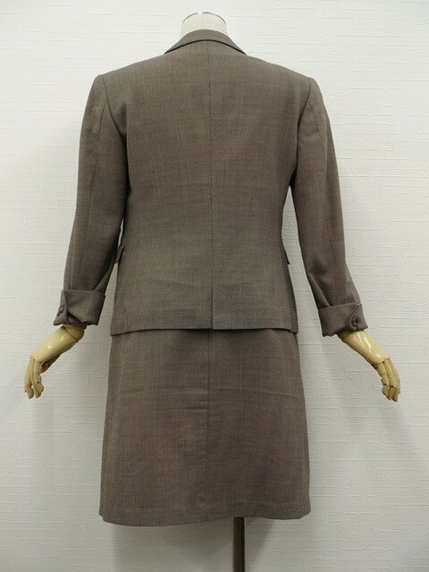 美品 オリヒカ ORIHICA 長袖 テーラードジャケット+ひざ丈 タックスカート スーツ上下2点セット 11 ブラウン系 【中古】