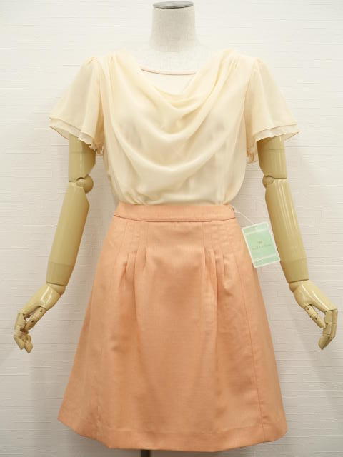 美品 RecHerie&Petit Honfleur 洗える 五分袖シフォンフェイクレイヤードプルオーバーブラウス+ひざ丈タック台形スカート コーディネート上下...