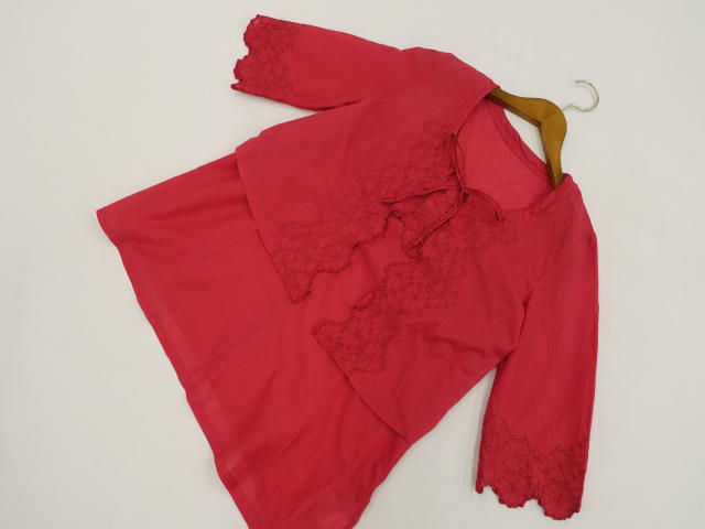 美品 グローバルスイッチ GLOBAL SWITCH 洗える七分袖ボレロ+キャミソール 2点セット 2 レッド系 花柄 ..