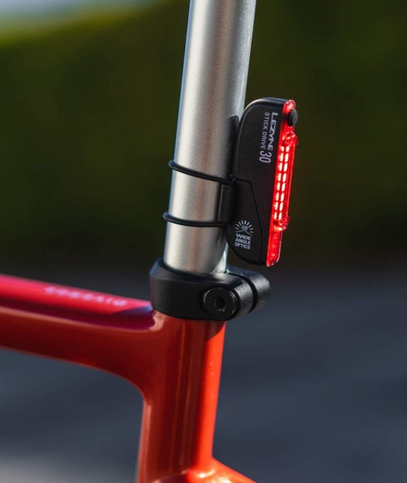 LEZYNE レザイン STICK DRIVE Plus リア 赤色LED 軽量 ライト マグネットマウント USB充電 ネコポス発送 3