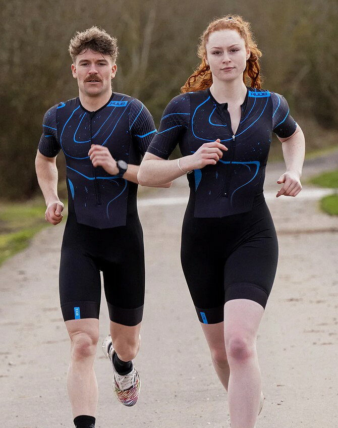 フリート・バイク&トライアスロンのHUUB CORE Quarterly トライアスロンスーツ Black/Blue メンズ or ウイメンズ｜アングル2