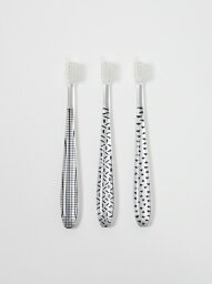 【chocolatesoup | チョコレートスープ】GEOMETRY KIDS TOOTHBRUSH　　歯ブラシ　ベビー用品　キッズ用品　子供用品　ギフト　人間工学【cs10108】