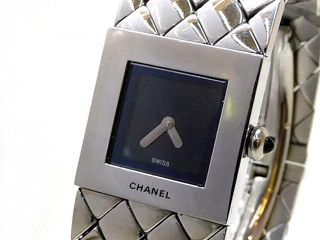 シャネル ■ マトラッセ レディース 時計 クォーツ キルティング ステンレス ブラック文字盤 スクエア CHANEL□6B ム1000