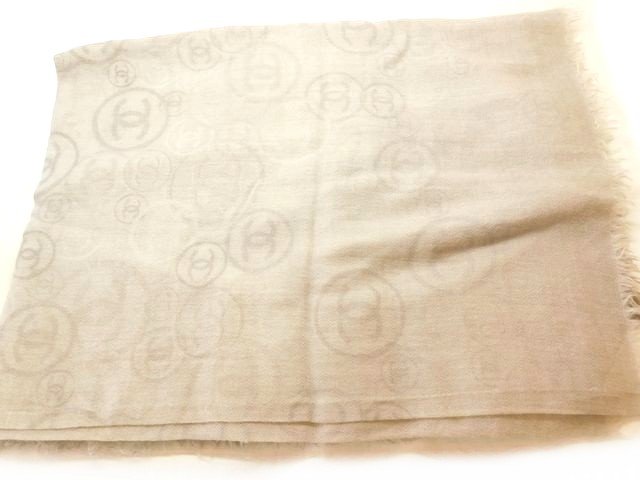 シャネル 大判 ストール ■ カシミア100% ココマーク グラデーション グレー×薄ベージュ系 レディース CHANEL ショール□6E 4100のサムネイル