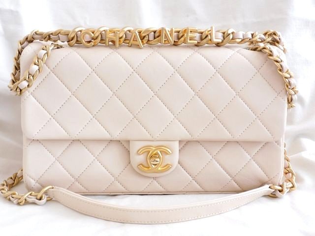 樂天商城 - かなり美品 CHANEL シャネル ■ マトラッセ チェーンショルダーバッグ レザー 薄ベージュ系 ランダムシリアル プレート □7J