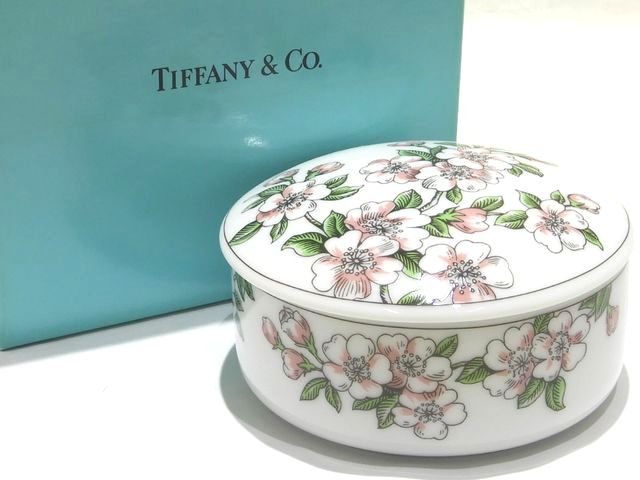 新品同様 ティファニー ボンボニエール 小物入れ ◆ 陶器製 蓋付き ミニボックス インテリア TIFFANY&Co 小物 ▼7J